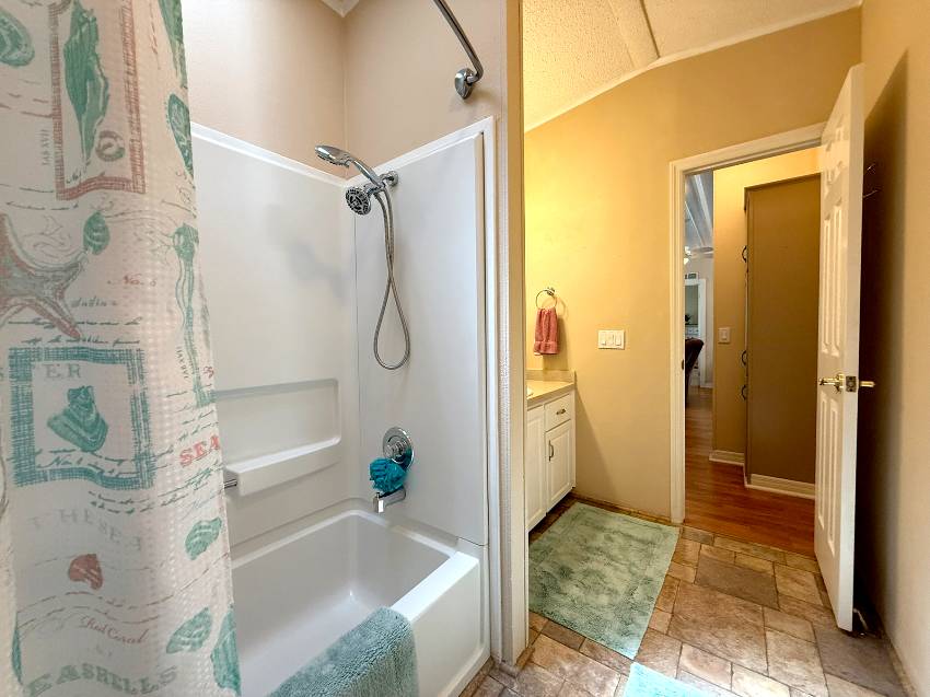 214 Hibiscus Way a Parrish, FL Mobile or Manufactured Home for Sale